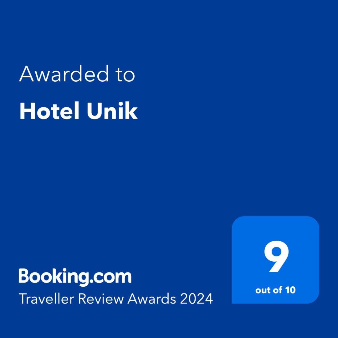 Hotel Yjet Поградец Екстериор снимка